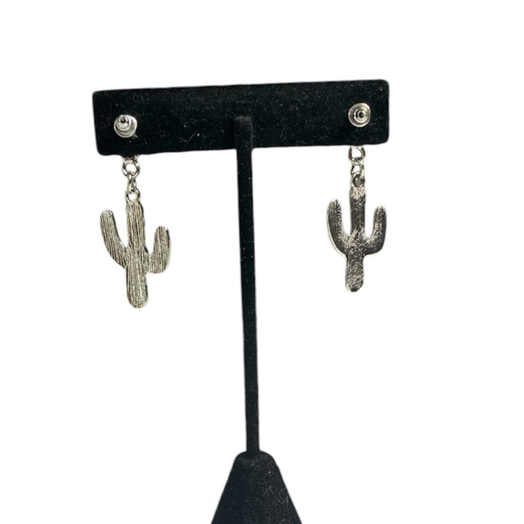 NWT 3 for $20 Silver & Turquoise Cactus Western Style Earrings “you pick 3” - Picture 4 of 5